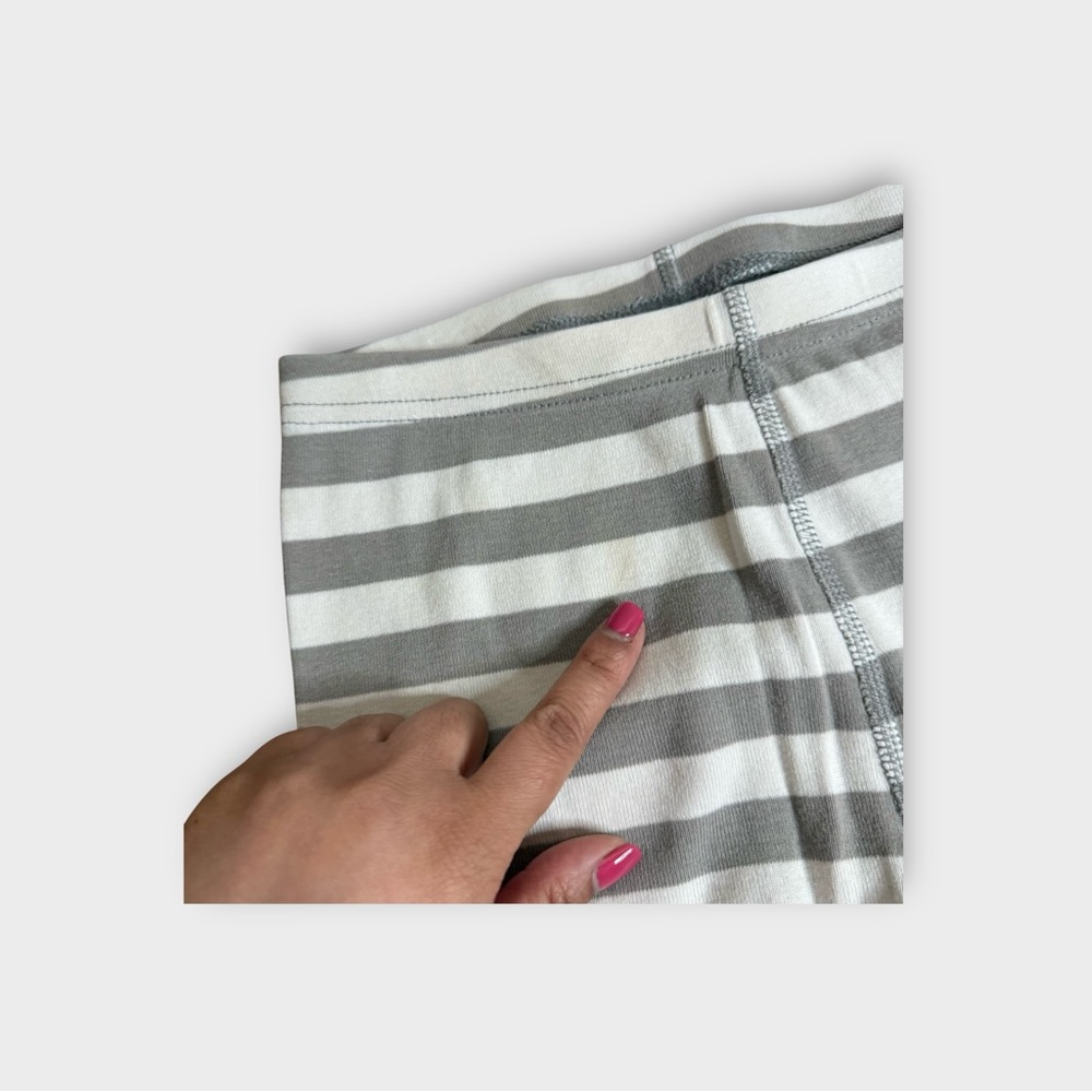 Hanna Andersson x Disney Star Wars Stormtrooper Striped Organic Pajama Set - Picture 7 of 8